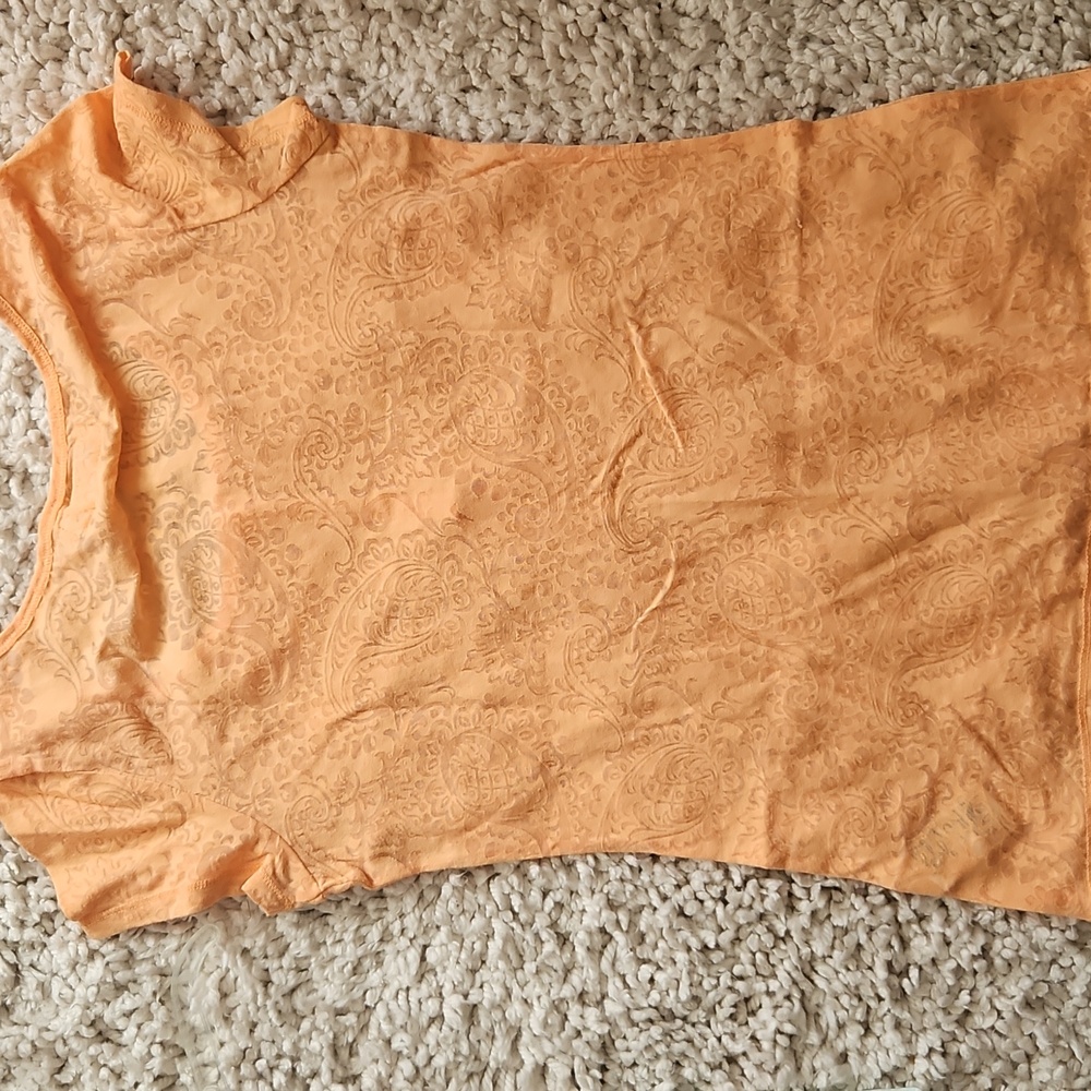 H&M Orange Tee - Picture 2 of 4